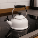 Chaleira Classica com Apito Branca 1,6 Litros Le Creuset